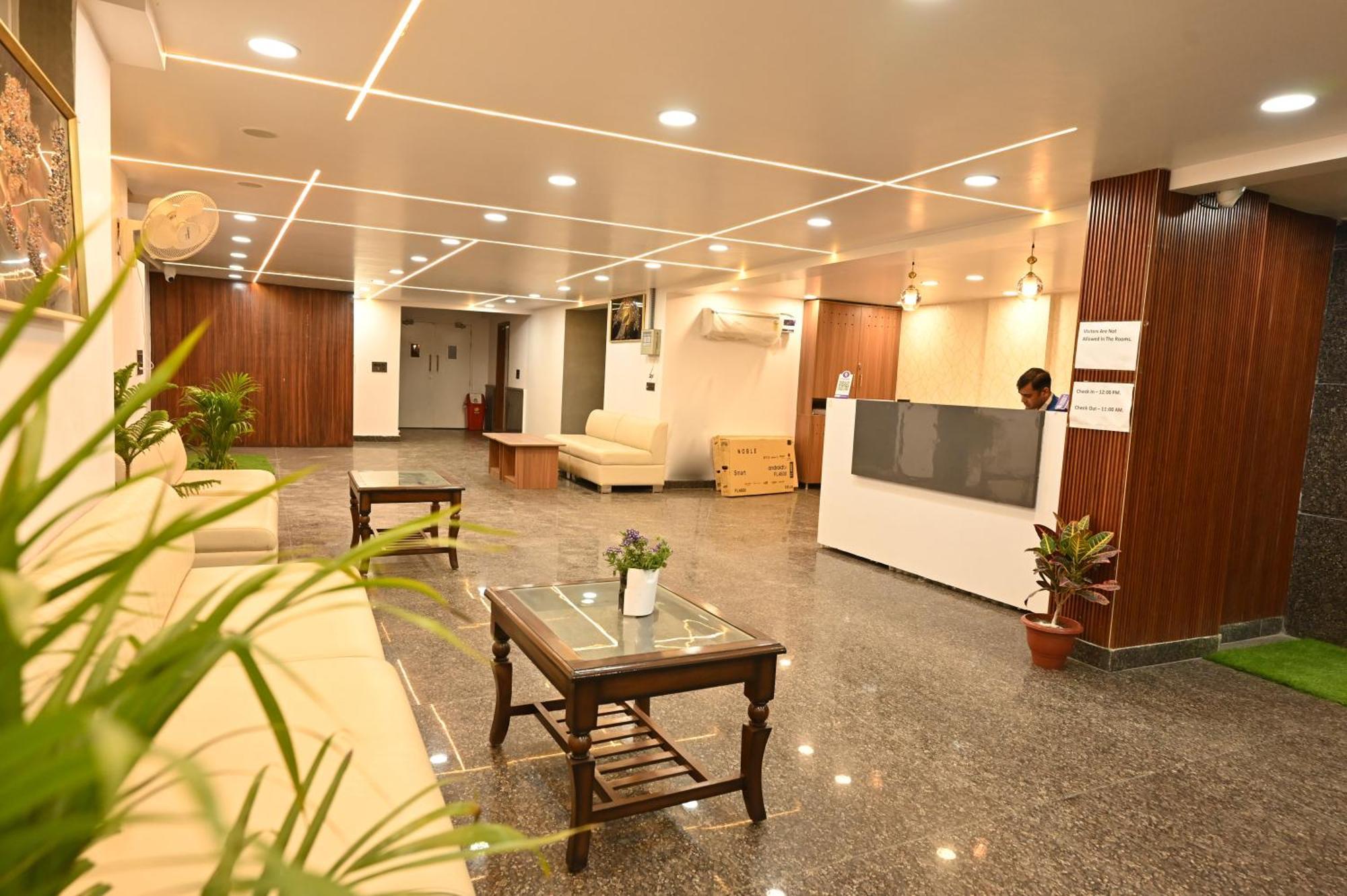 דלהי Hotel Down Town Paschim Vihar מראה חיצוני תמונה