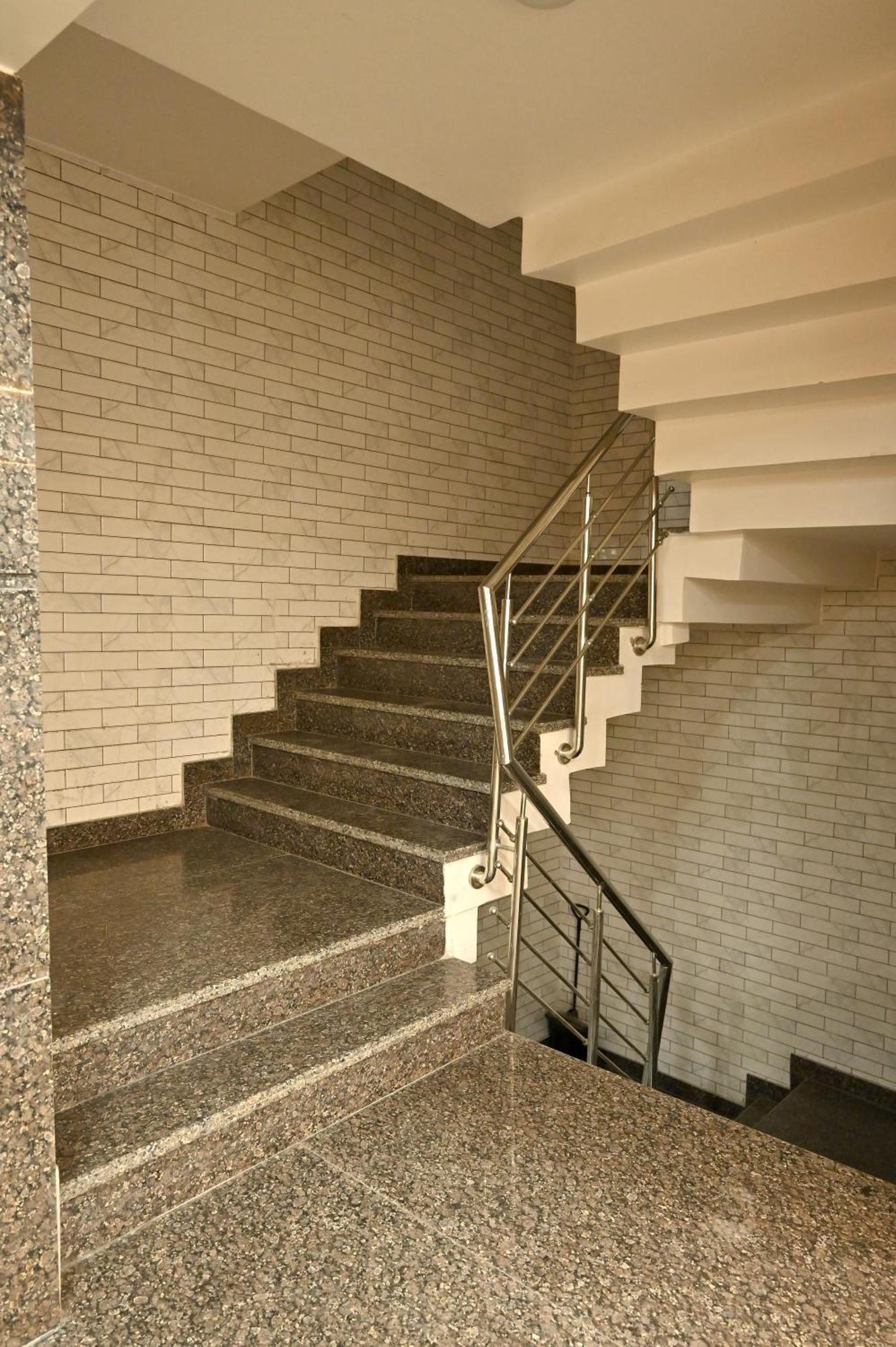 דלהי Hotel Down Town Paschim Vihar מראה חיצוני תמונה
